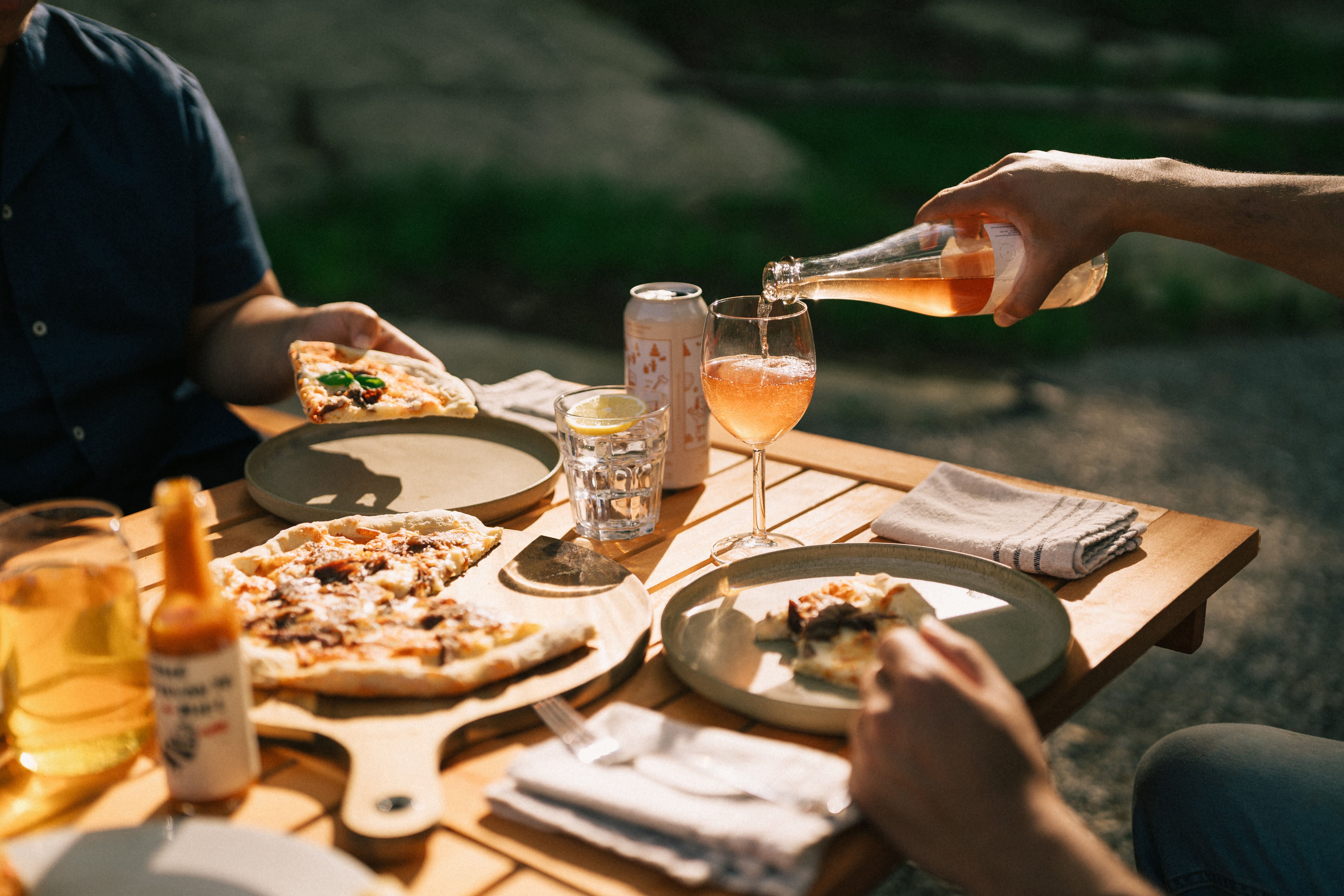 Artisanal goose pizza under the autumn colors