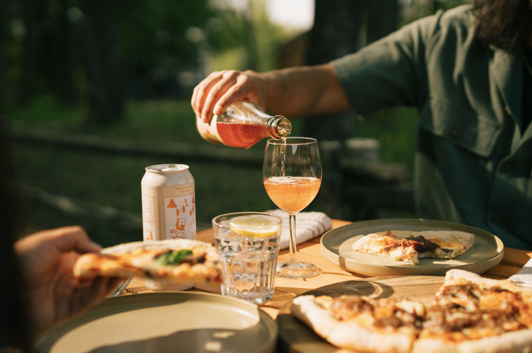 Artisanal goose pizza under the autumn colors